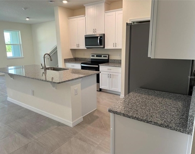 4561 Small Creek Road - Photo Thumbnail 6