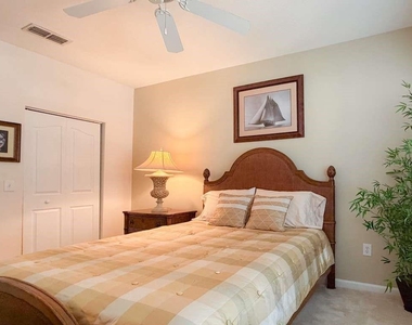 12843 Madison Pointe Circle - Photo Thumbnail 20