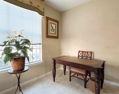 12843 Madison Pointe Circle - Photo Thumbnail 8
