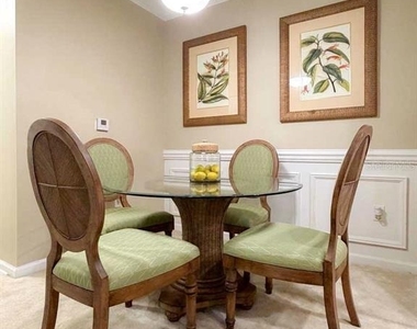 12843 Madison Pointe Circle - Photo Thumbnail 7