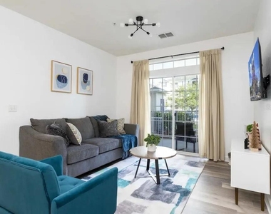 3176 Feltrim Place - Photo Thumbnail 10