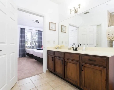 3176 Feltrim Place - Photo Thumbnail 14