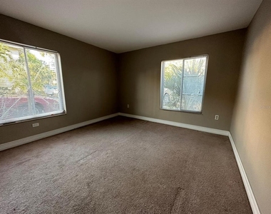 1830 Maravilla Avenue - Photo Thumbnail 28