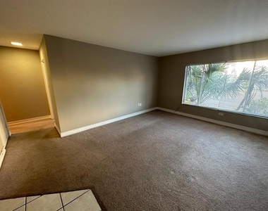 1830 Maravilla Avenue - Photo Thumbnail 40