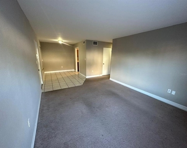 1830 Maravilla Avenue - Photo Thumbnail 36