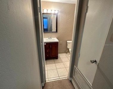 1830 Maravilla Avenue - Photo Thumbnail 42