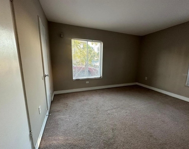 1830 Maravilla Avenue - Photo Thumbnail 27