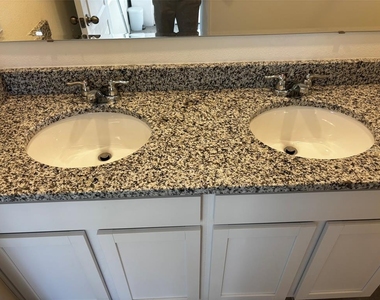 520 Zinfandel Drive - Photo Thumbnail 26