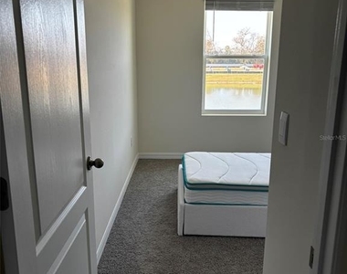 520 Zinfandel Drive - Photo Thumbnail 17