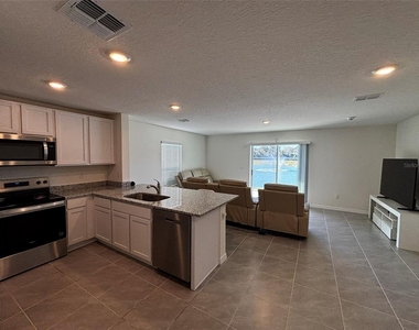 520 Zinfandel Drive - Photo Thumbnail 7