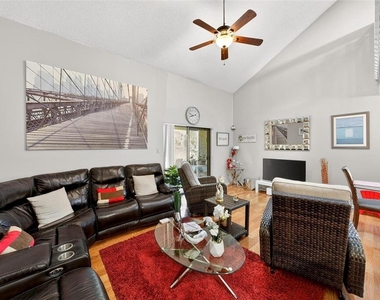 1300 Woodman Way - Photo Thumbnail 20