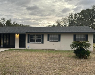 2863 County Road 238 - Photo Thumbnail 1