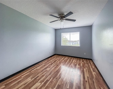 402 Orchid Drive - Photo Thumbnail 7