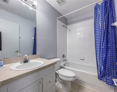 402 Orchid Drive - Photo Thumbnail 6