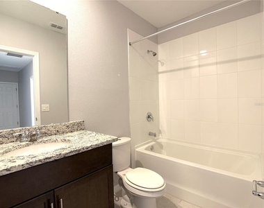 3063 Laurel Oak Lane - Photo Thumbnail 14