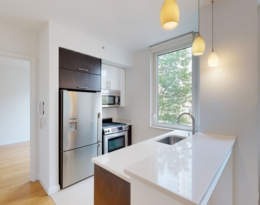 795 Columbus Ave - Photo Thumbnail 1