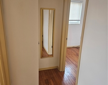 812 Westbury Rd - Photo Thumbnail 30