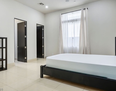 7434 Yonie Court - Photo Thumbnail 21