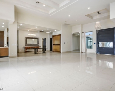 7434 Yonie Court - Photo Thumbnail 8