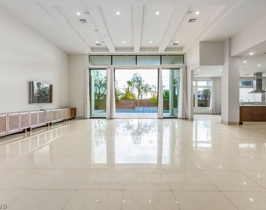 7434 Yonie Court - Photo Thumbnail 5