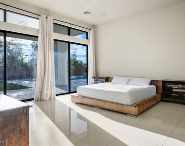7434 Yonie Court - Photo Thumbnail 12