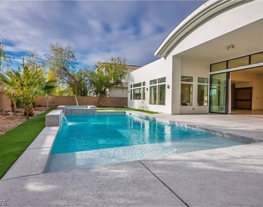 7434 Yonie Court - Photo Thumbnail 2