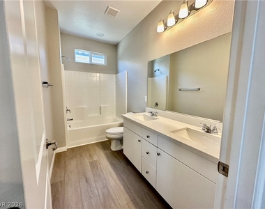 3092 Collodi Court - Photo Thumbnail 9