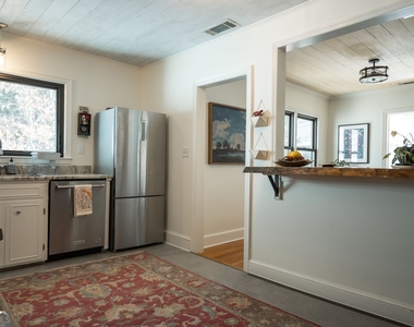 119 Fortson Circle - Photo Thumbnail 8