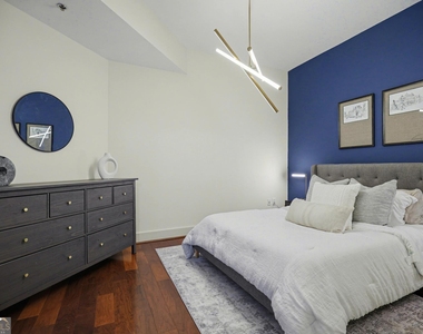 1080 Peachtree Street Ne - Photo Thumbnail 25