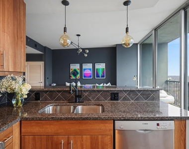 1080 Peachtree Street Ne - Photo Thumbnail 31