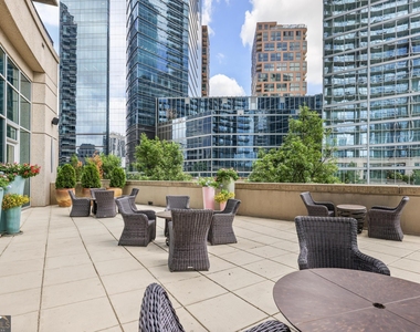 1080 Peachtree Street Ne - Photo Thumbnail 8
