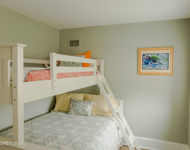 511 Asbury Avenue - Photo Thumbnail 30