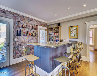 511 Asbury Avenue - Photo Thumbnail 19