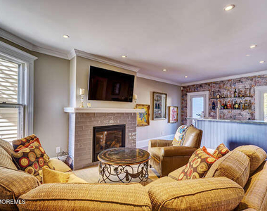 511 Asbury Avenue - Photo Thumbnail 17