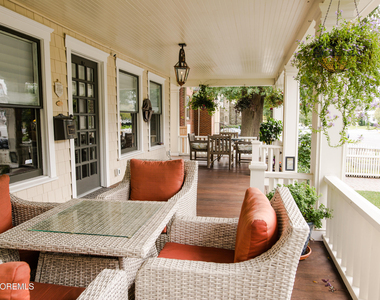 511 Asbury Avenue - Photo Thumbnail 2