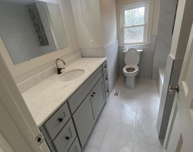 33 Weaverville Road - Photo Thumbnail 5