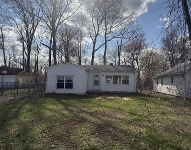 33 Weaverville Road - Photo Thumbnail 8