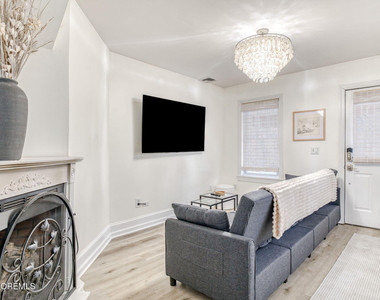 132 Heck Avenue - Photo Thumbnail 4