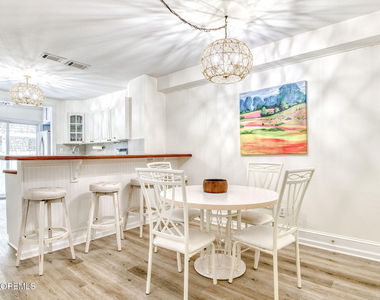 132 Heck Avenue - Photo Thumbnail 8