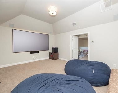 359 Timber Creek Lane - Photo Thumbnail 33