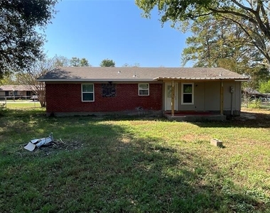 405 E Pine Street - Photo Thumbnail 20