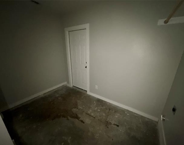 405 E Pine Street - Photo Thumbnail 15