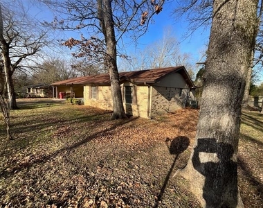 1361 Shady Lane - Photo Thumbnail 23