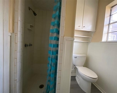 1361 Shady Lane - Photo Thumbnail 15