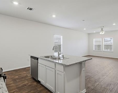 15619 Garam Trail - Photo Thumbnail 8