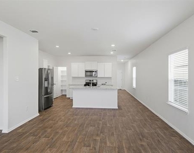 15619 Garam Trail - Photo Thumbnail 3