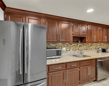 405 N Ocean Boulevard - Photo Thumbnail 15