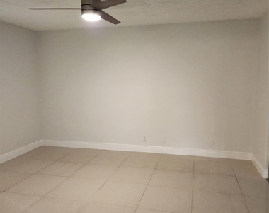 5140 Sw 40th Avenue - Photo Thumbnail 12
