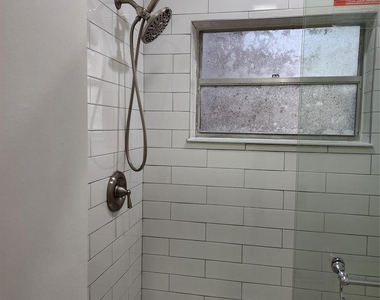 5140 Sw 40th Avenue - Photo Thumbnail 7