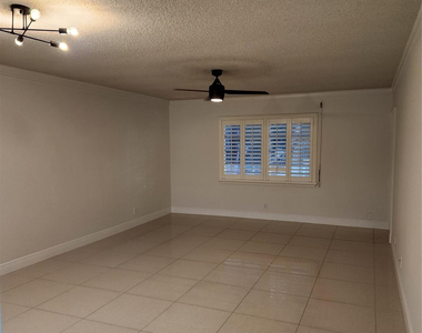 5140 Sw 40th Avenue - Photo Thumbnail 3